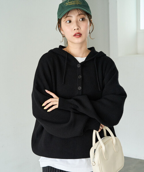 FREAK'S STORE（フリークスストア）の「限定展開　<セットアップ対応>ボタン フード ニット プルオーバー（ニット/セーター・レディース・ナチュラル/ブラウン/ネイビー/ブラック/グレー・ﾌﾘ-）」の9枚目の写真