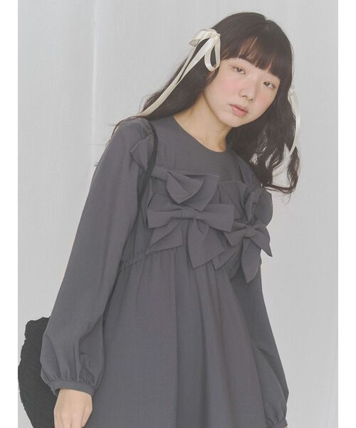 merry jenny（メリージェニー）の「リボンロングテールワンピース（ワンピース・レディース・ブルー/チャコールグレー/ベージュ・FREE）」の7枚目の写真