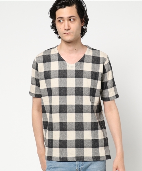 FREDY&GLOSTER(フレディアンドグロスター)の「コットンリネン ラッセルVネックTシャツ(Tシャツ/カットソー・メンズ・ブラック系その他・M/S/L)」の8枚目の写真