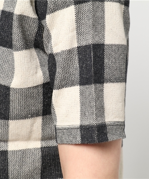 FREDY&GLOSTER(フレディアンドグロスター)の「コットンリネン ラッセルVネックTシャツ(Tシャツ/カットソー・メンズ・ブラック系その他・M/S/L)」の6枚目の写真