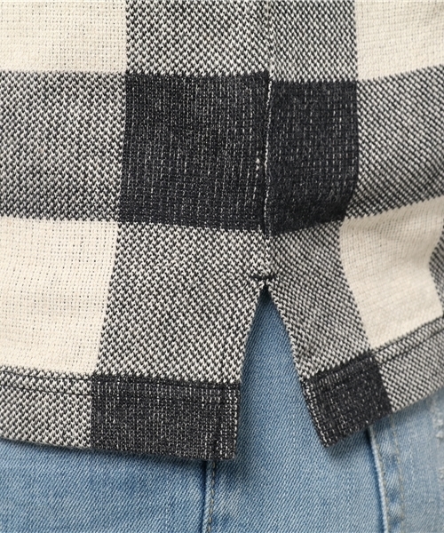 FREDY&GLOSTER(フレディアンドグロスター)の「コットンリネン ラッセルVネックTシャツ(Tシャツ/カットソー・メンズ・ブラック系その他・M/S/L)」の7枚目の写真