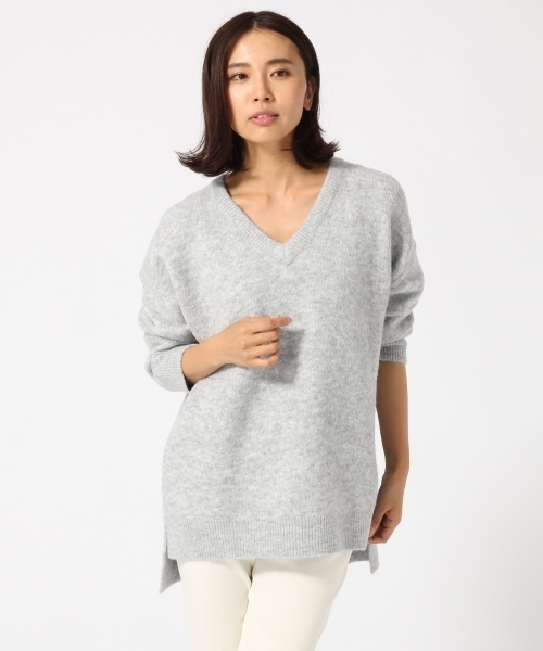 GLOBAL WORK（グローバルワーク）の「3ゲージストレッチブークレＶプルオーバー/729136（ニット/セーター・レディース・ブラック/グレー/ホワイト/ブルー系その他・SMALL/MEDIUM/LARGE）」の21枚目の写真