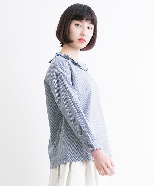 MERLOT（メルロー）の「ふんわりピエロ襟ブラウス5935（シャツ/ブラウス・レディース・ネイビー/ホワイト/ブラック/ライトブルー・FREE）」の3枚目の写真