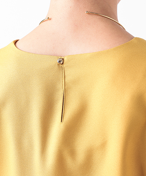 un dix cors（アンディコール）の「ジョーゼットＶネックブラウス（シャツ/ブラウス・レディース・ホワイト/ブラック/カーキ/イエロー/ピンク・ﾌﾘ-）」の9枚目の写真