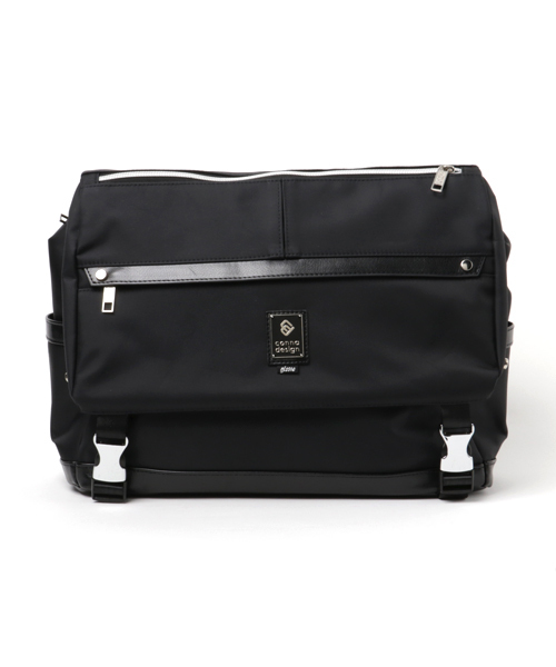 CONNA DESIGN（コンナデザイン）の「【glosso (グロッソ)】多機能 ショルダーバッグ（ショルダーバッグ・メンズ・チャコールグレー/ブラック/ネイビー・FREE）」の2枚目の写真