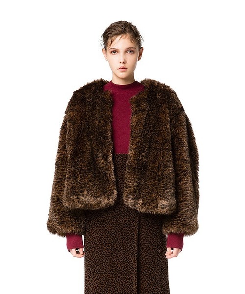 CLANE（クラネ）の「VOLUME FUR JACKET（その他アウター・レディース・ブラウン/グレー/ブラック・2/1）」の17枚目の写真