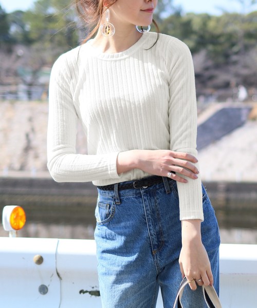 reca（レカ）の「【プチプラ】ふんわりやわらかリブ　春ニットソー（Tシャツ/カットソー・レディース・アイボリー/ブラック/グレー/パープル・FREE）」の8枚目の写真