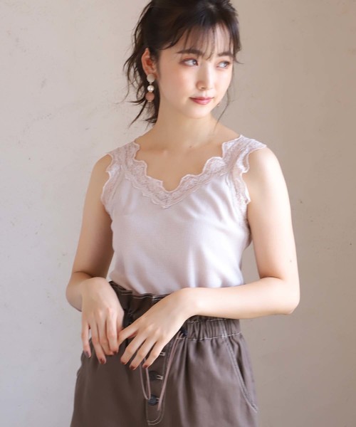 one after another NICE CLAUP(ワンアフターアナザーナイスクラップ)の「サーマルレースタンク(キャミソール・レディース・アイボリー/ブラック/オフホワイト/モカ・FREE)」の5枚目の写真