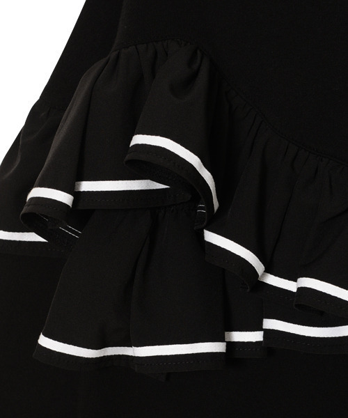 Candy Stripper（キャンディストリッパー）の「RANDOM FRILL DECORATED トップス（Tシャツ/カットソー・レディース・ネイビー/ブラック/チャコールグレー・2）」の12枚目の写真
