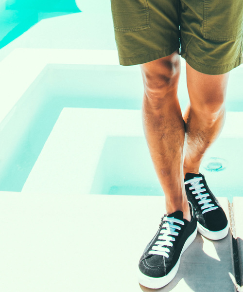 CRIMIE（クライミー）の「MELROSE ZIP SNEAKER（スニーカー