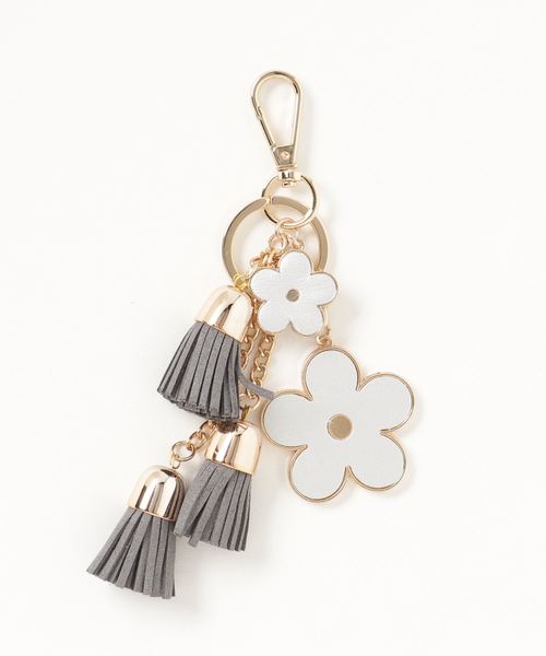VitaFelice（ヴィータフェリーチェ）の「フラワーバックチャーム キーホルダー（チャーム・レディース・ブラック/レッド/シルバー/ゴールド/イエロー・FREE）」の4枚目の写真