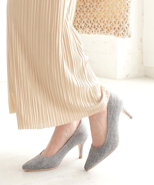 AmiAmi（アミアミ）の「走れるポインテッドトゥパンプス/7センチヒール/生地巻きヒールタイプ（パンプス・レディース・ライトグレー/ブラック/ネイビー/シルバー/アイボリー/パイソン/ブラック系その他/コーラル/ベージュ系その他2/ベージュ系その他/グレイッシュベージュ/ベージュ系その他3/ベージュ系その他4/グレー/レモンイエロー/ミックスグレー/ブラック系その他2/ブルー系その他/ホワイト系その他/パープル/カーキ/グレー系その他/ブラウン系その他/ワイン/レオパード/ホワイト系その他2/ベージュ系その他5/ピンクベージュ/オレンジ系その他/キャメル/ブラック系その他3/ブラウン/ライトオリーブ/ブラック系その他4/シルバー系その他/ブラウン系その他2/ライトブルー/ライトグリーン/ライトカーキ/ベージュ系その他6/シルバー系その他2/ブラック系その他5/グレー系その他2/その他/ブラック系その他6・40/38/39/35/36/37/34）」の12枚目の写真
