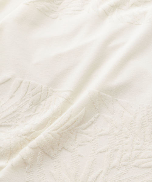 SHIPS(シップス)の「SU: リーフ ジャカード パイル ボーダー Tシャツ(Tシャツ/カットソー・メンズ・グリーン/ネイビー/オフホワイト・MEDIUM/LARGE/SMALL/X-LARGE)」の6枚目の写真