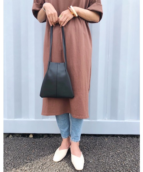 CLEA(クレア)の「キャンバス巾着ポーチSET シンプル ミニショルダー(ショルダーバッグ・レディース・ブラック/ベージュ/オリーブ・FREE)」の4枚目の写真