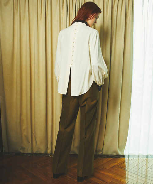 MAISON SPECIAL（メゾンスペシャル）の「◎GINZA 10月号掲載：モールスキンワイドストレートパンツ【MAISON SPECIAL/メゾンスペシャル】■セットアップ対応■（その他パンツ・レディース・カーキ・38/36）」の5枚目の写真