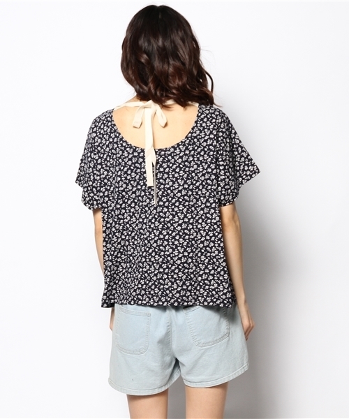 Kastane（カスタネ）の「【Kastane】バックリボンTシャツ（Tシャツ/カットソー・レディース・オフホワイト/ホワイト/ダークブルー/ネイビー・FREE）」の7枚目の写真