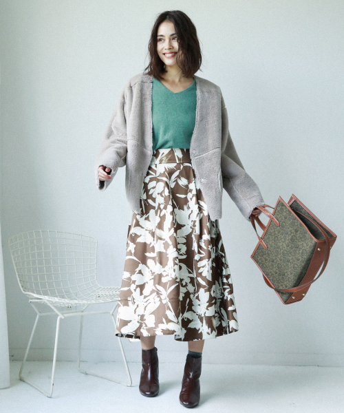 BAYFLOW（ベイフロー）の「アソートガラタックフレアスカート（スカート・レディース・ブラウン/グレー/オフホワイト・SMALL/MEDIUM）」の8枚目の写真