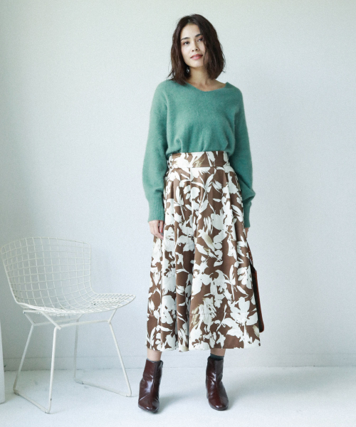 BAYFLOW（ベイフロー）の「アソートガラタックフレアスカート（スカート・レディース・ブラウン/グレー/オフホワイト・SMALL/MEDIUM）」の9枚目の写真