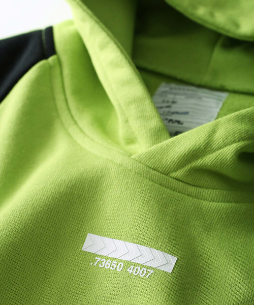 SHAREEF(シャリーフ)の「SHORT TRACK PARKA(パーカー・メンズ・ホワイト/ブラック/ダークグリーン/ライム/オレンジ・1/2/3)」の15枚目の写真