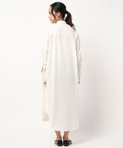 DouDou（ドゥドゥ）の「ピーチラングサテンロングシャツワンピース（ワンピース・レディース・オフホワイト・FREE）」の3枚目の写真