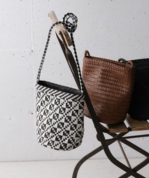 URBAN RESEARCH DOORS | レザーメッシュバッグ(ショルダーバッグ)