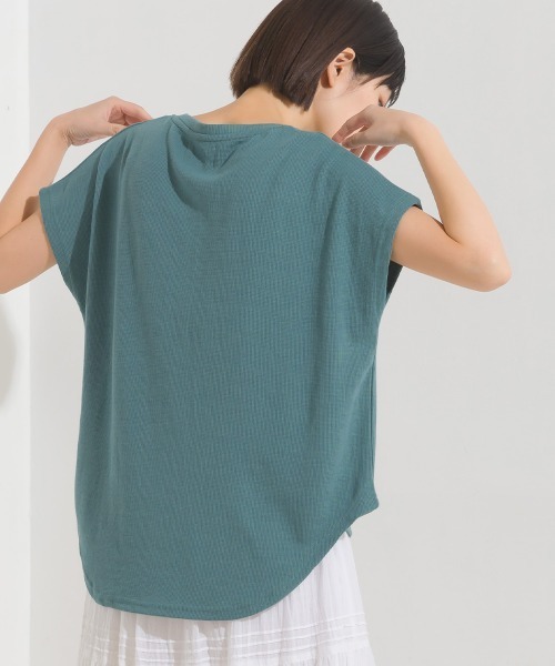 OMNES Another Edition（オムネス アナザーエディション）の「ベアワッフルヘンリーネックトップス（Tシャツ/カットソー・レディース・ホワイト/チャコールグレー/ブラウン/ブルー/グレイッシュベージュ/イエロー/グリーン・FREE）」の16枚目の写真