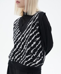 FEKETE | FEKETE ZEBRA KNIT VEST(ベスト)