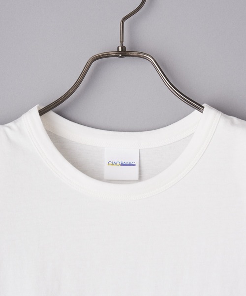 CIAOPANIC（チャオパニック）の「■バイオ天竺肩パットTシャツ（Tシャツ/カットソー・レディース・ホワイト/ブラック・FREE）」の3枚目の写真