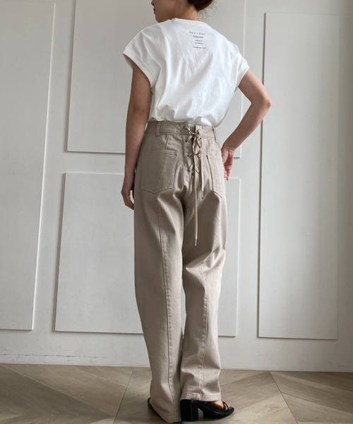 moment+（モーメントプラス）の「コットン100％カラーロゴプリントフレンチスリーブT（Tシャツ/カットソー・レディース・チャコールグレー/ベージュ/オフホワイト/オレンジ/グリーン/杢グレー・M）」の7枚目の写真