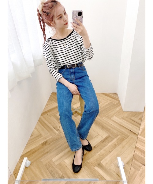 JUMELLE（ジュメロ）の「テーパードデニムパンツ（デニムパンツ・レディース・ブルー/ブラック・SMALL/MEDIUM/LARGE）」の8枚目の写真