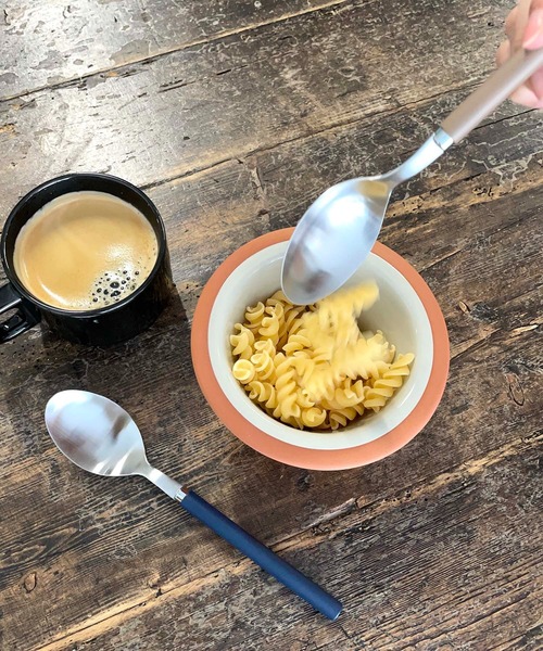 CANAL JEAN（キャナルジーン）の「DULTON　WOODHANDLE DINNER SPOON ウッドハンドルディナースプーン/K21-306（カトラリー・レディース・ベージュ/ネイビー・ONE SIZE）」の2枚目の写真