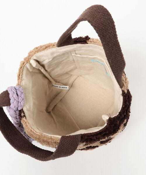 Ray BEAMS（レイビームス）の「Lilas Campbell × Ray BEAMS / 別注 COW トートバッグ（トートバッグ・レディース・ブラック/ブラウン・ONE SIZE）」の14枚目の写真