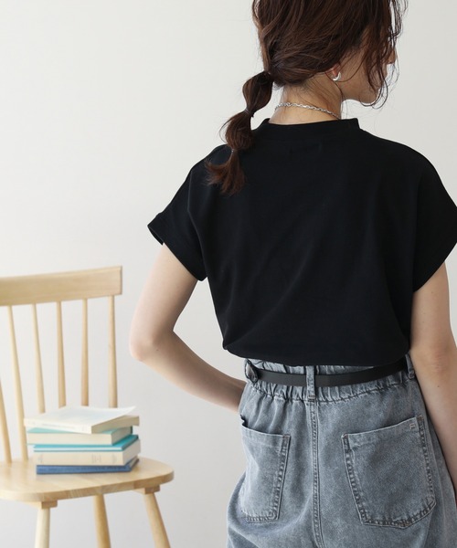 frames RAY CASSIN（フレームスレイカズン）の「【WEB限定】マスクSETフレンチスリーブモックネックTシャツ（マスク・レディース・オフホワイト/ブラック/ベージュ・FREE）」の21枚目の写真