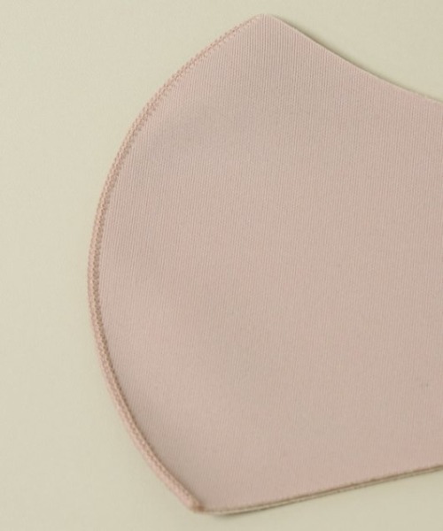 frames RAY CASSIN（フレームスレイカズン）の「【WEB限定】マスクSETフレンチスリーブモックネックTシャツ（マスク・レディース・オフホワイト/ブラック/ベージュ・FREE）」の5枚目の写真