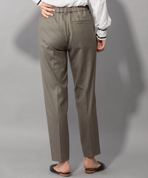 Munich(ミューニック)の「ウールヴィスコース2wayツイル テーパードパンツ(セットアップ可)(スラックス・レディース・ブラック/チャコールグレー/カーキ・XS/S/M)」の10枚目の写真