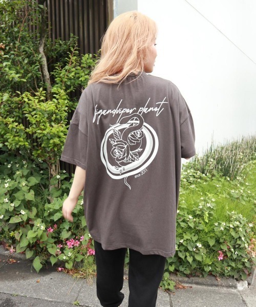 FIG&VIPER（フィグアンドバイパー）の「FV PLANET BIG-T（Tシャツ/カットソー・レディース・ピンク/ダークグレー/ブラック・FREE）」の2枚目の写真