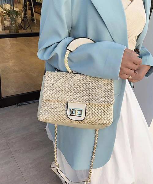 shopnikoniko(ショップニコニコ)の「ペーパー バッグ 2way(かごバッグ・レディース・ブラック/アイボリー/ベージュ/ブラウン・フリー)」の5枚目の写真