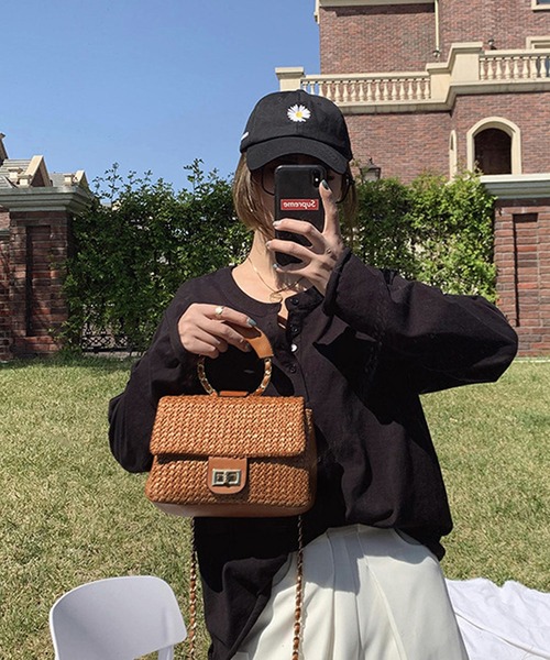 shopnikoniko(ショップニコニコ)の「ペーパー バッグ 2way(かごバッグ・レディース・ブラック/アイボリー/ベージュ/ブラウン・フリー)」の10枚目の写真