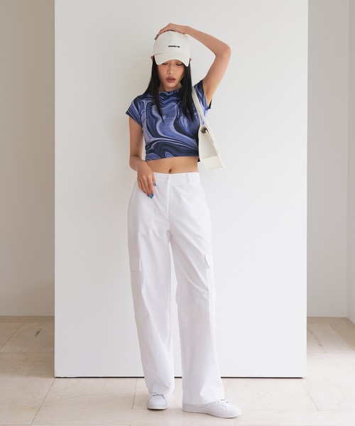 FEKETE（フェケテ）の「FEKETE VEGAN LEATHER SQUARE BAG（ハンドバッグ・レディース・ホワイト/ブラック/ブルー/グリーン・FREE）」の20枚目の写真