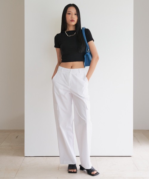 FEKETE（フェケテ）の「FEKETE VEGAN LEATHER SQUARE BAG（ハンドバッグ・レディース・ホワイト/ブラック/ブルー/グリーン・FREE）」の15枚目の写真
