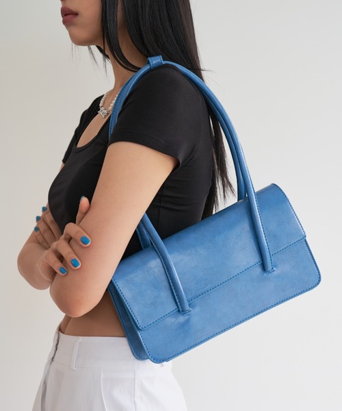 FEKETE（フェケテ）の「FEKETE VEGAN LEATHER SQUARE BAG（ハンドバッグ・レディース・ホワイト/ブラック/ブルー/グリーン・FREE）」の11枚目の写真