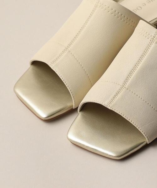ODETTE E ODILE（オデットエオディール）の「F スクエアストレッチ サンダル25↑（サンダル・レディース・オフホワイト/ダークグレー・24.5cm/24cm/22cm/23.5cm/22.5cm/23cm/25cm）」の7枚目の写真