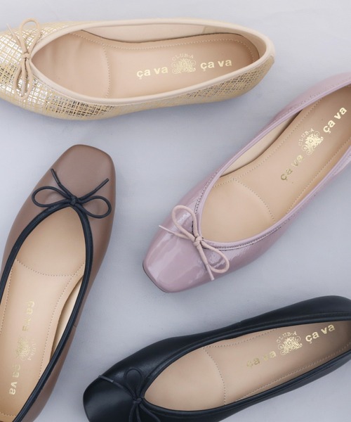cava cava（サヴァサヴァ）の「撥水｜バレエシューズ　6420029（バレエシューズ・レディース・ブラック/ブラウン/マルチ/マスタード/アイボリー/ライトブルー/ライトベージュ/ライトグレー/ブラック×ホワイト/グレイッシュベージュ/ライトグリーン/シルバー/ダークベージュ/ガンメタ/プラチナム/シルバー系その他/ラベンダー/ホワイト×シルバー・22.5cm/23.5cm/24.5cm/23.0cm/24.0cm/24cm/23cm）」の12枚目の写真