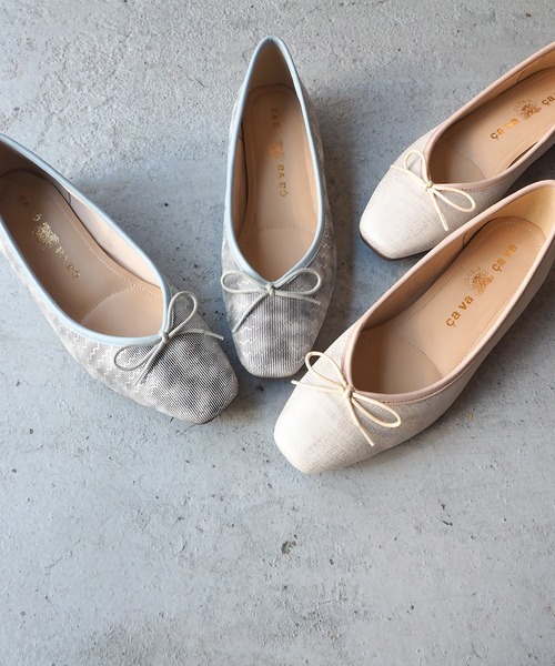 cava cava（サヴァサヴァ）の「撥水｜バレエシューズ　6420029（バレエシューズ・レディース・ブラック/ブラウン/マルチ/マスタード/アイボリー/ライトブルー/ライトベージュ/ライトグレー/ブラック×ホワイト/グレイッシュベージュ/ライトグリーン/シルバー/ダークベージュ/ガンメタ/プラチナム/シルバー系その他/ラベンダー/ホワイト×シルバー・22.5cm/23.5cm/24.5cm/23.0cm/24.0cm/24cm/23cm）」の16枚目の写真