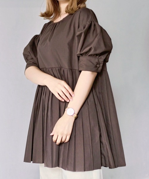 nemne store(ネンネストア)の「プリーツ切替チュニックブラウス(チュニック・レディース・ブラック/ベージュ/オフホワイト/ミント・フリー)」の2枚目の写真
