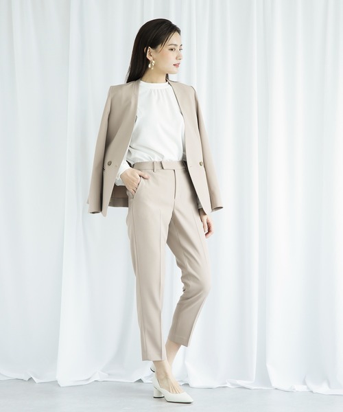 WHITE JOOLA(ホワイトジョーラ)の「【洗濯機で洗える】ウォッシャブル&ストレッチ・カラーレスダブルジャケット(前裏付き)(ノーカラージャケット・レディース・ベージュ/ネイビー・S/M/LL/L/SS)」の3枚目の写真