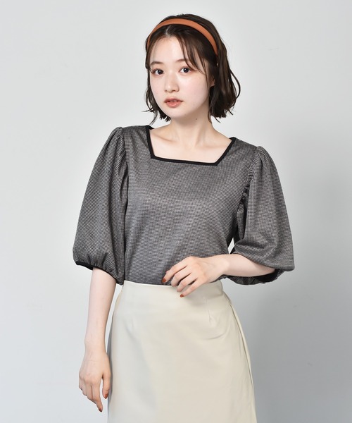 RETRO GIRL（レトロガール）の「柄パイピングパフTee（Tシャツ/カットソー・レディース・ブラック系その他/グレー系その他/オレンジ系その他・FREE）」の2枚目の写真