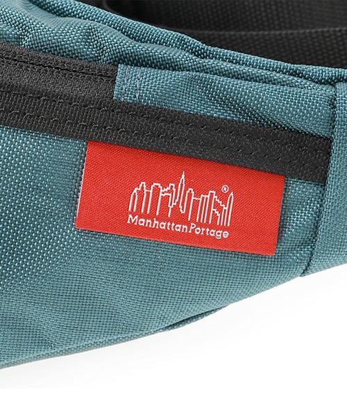 Manhattan Portage(マンハッタンポーテージ)の「Alleycat Waist Bag MONTANA(ボディバッグ/ウエストポーチ・メンズ・ベージュ/ブルー/グリーン・X-SMALL)」の14枚目の写真