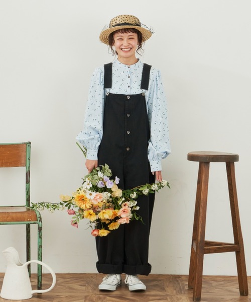 MERLOT(メルロー)の「バルーンカバーオール(サロペット/オーバーオール・レディース・カーキ/オレンジ/ブラック・FREE)」の2枚目の写真