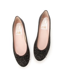 Launa lea ballet（ラウナレア バレエ）の「ラウンドトゥバレエシューズ(B1610)（バレエシューズ）」